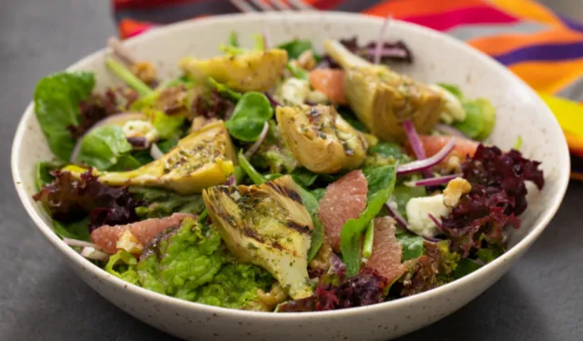 Yeşillikli Enginar Salatası Nasıl Yapılır? Hafif ve Doyurucu: Zeytinyağlı Meze Tarifi