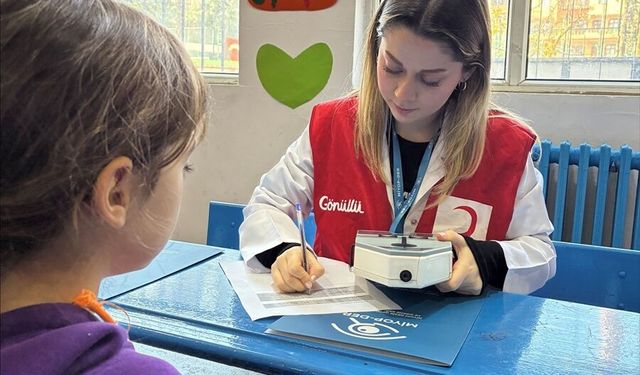 Hatay'da çocuklara yönelik göz sağlığı taraması yapıldı