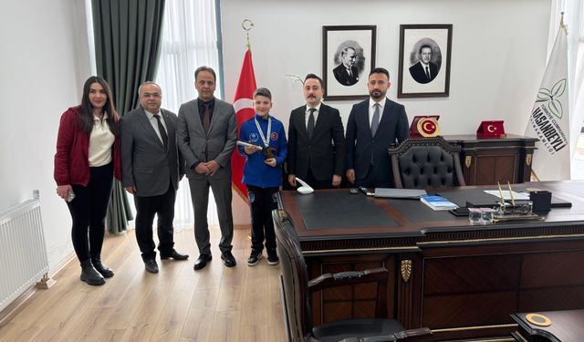 Hüseyin Bütüner Yusuf Özay’ı Makamında Ağırladı