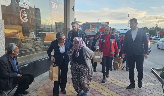 Kadirli Belediyesi’nden Ramazan’da Esnafa İftar İkramı