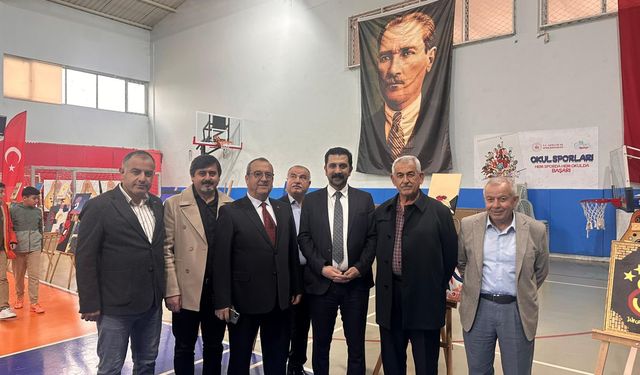 Mahmut Yaş Gençlerle Buluştu