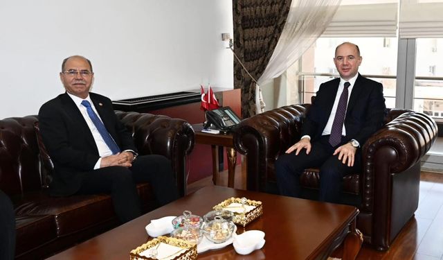 Osmaniye Valisi  Serdengeçti’ye Nezaket Ziyareti