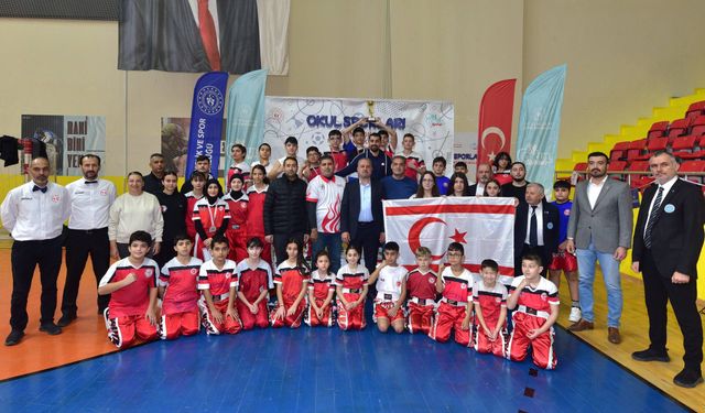 Osmaniye Okul Sporları Kick Boks Şampiyonası Sona Erdi Mi?