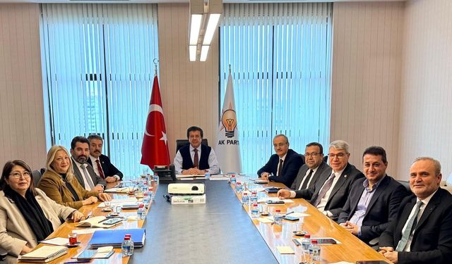 Seydi Gülsoy AK Parti’de Ekonomi Toplantısına Katıldı