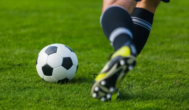 8 Şubat Pazar Futbol Programı Maç Saatleri ve Detaylar