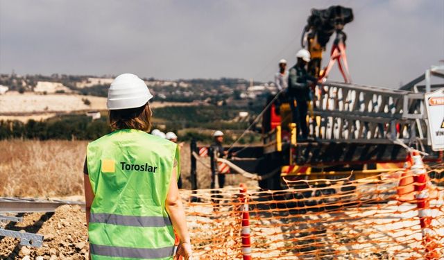 Toroslar EDAŞ, Başkent EDAŞ ve Ayedaş, Çankırı, Osmaniye ve İstanbul'un enerji altyapısını güçlendiriyor