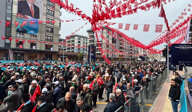 SON DAKİKA Erdoğan ve Bahçeli’nin Osmaniye Programı Öncesi Şehirde Yoğun Kalabalık