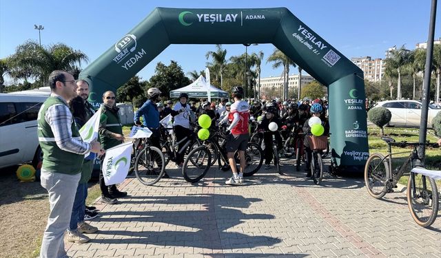 Adana'da bisikletliler bağımlılığa karşı pedal çevirdi