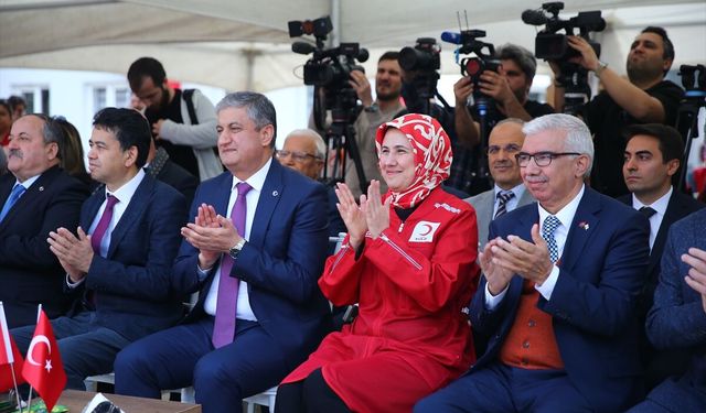 Adana'da Türk Kızılay tarafından aşevi açıldı