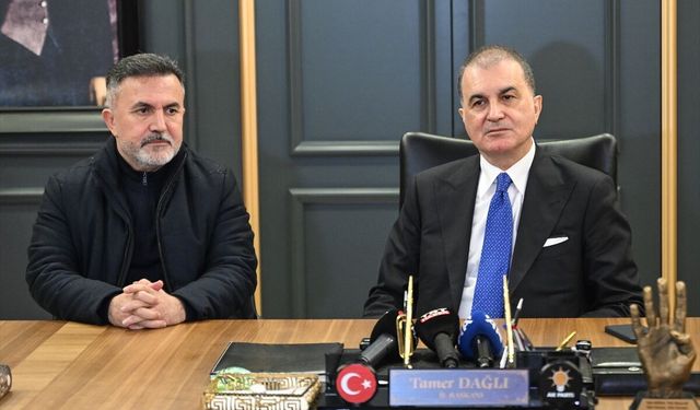 AK Parti Sözcüsü Çelik, partisinin Adana İl Başkanlığına yaptığı ziyarette konuştu: