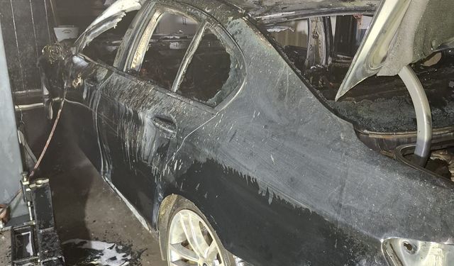 Alanya'da oto tamirhanesinde çıkan yangın söndürüldü