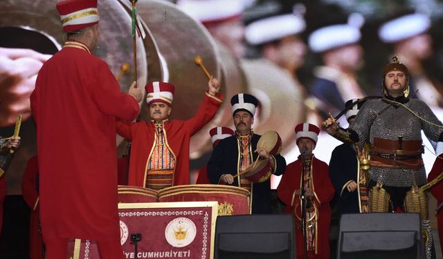 Antalya'nın fethinin yıl dönümünde MSB Mehteran Birliği Konser verdi