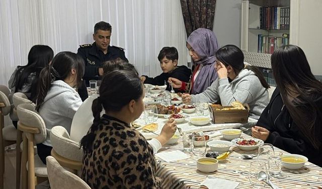 Çocuk Evinde Anlamlı İftar Buluşması