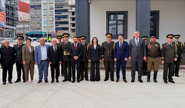 Turgut Kararmaz’dan Şehitler İçin Saygı Mesajı