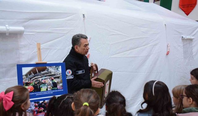 Miniklere afet bilinci aşılandı