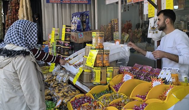Osmaniye’de Bayram Şekeri Alışverişi Başladı