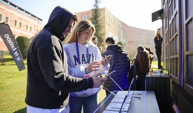 Samsung kampüslerde 'Galaxy Intelligence Hunt' etkinliğini başlattı