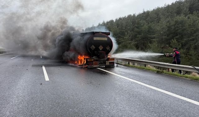 Şekerdere’de Tanker Yangını