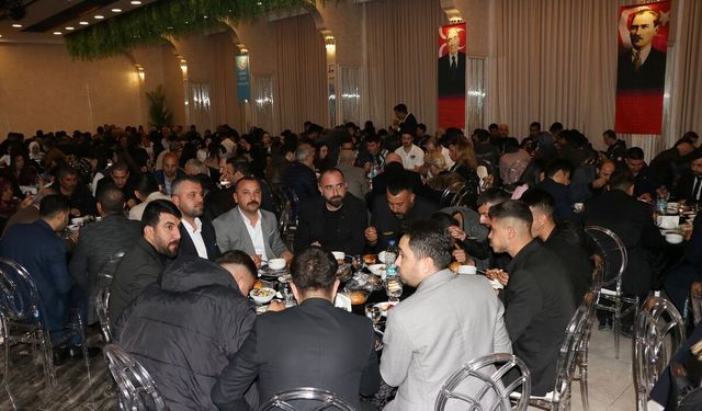 Ülkü Ocakları Eğitim ve Kültür Vakfı Genel Başkanı Yıldırım, Adana'da iftar programında konuştu: