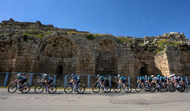 Uluslararası Antalya Bisiklet Turu'nun ilk gün etabında birinciliği Shnyrko kazandı