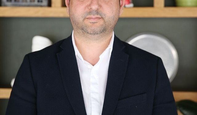 Alanya'da, Hatay'daki esnafa destek için 'Vefa Turizmi Projesi' hayata geçirildi