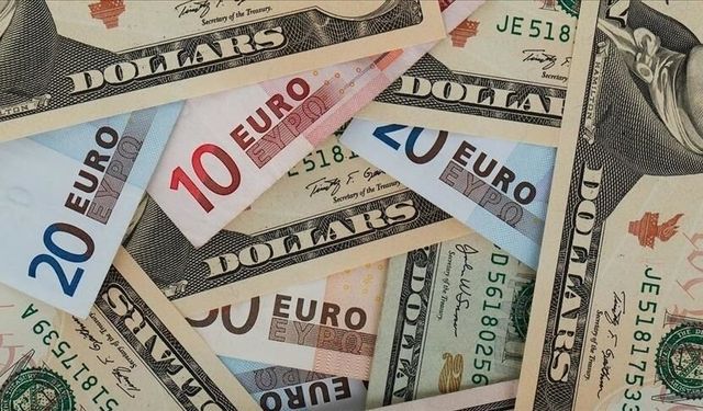 Dolar Rekora Yaklaştı! Euro’da Yükseliş Sürüyor
