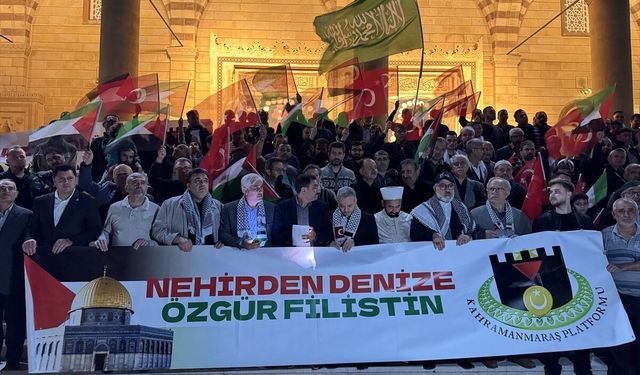 İsrail'in Küresel Sumud Filosu'na saldırısı Malatya, Kahramanmaraş ve Adıyaman'da protesto edildi