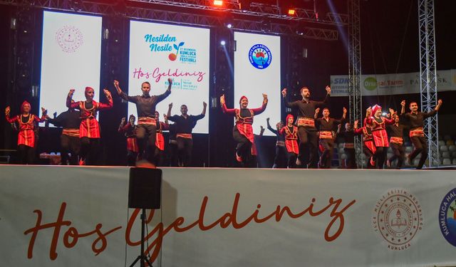 Kumluca'da 'Halk oyunları şenliği' düzenlendi