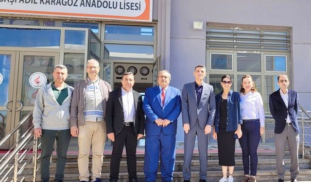 Türk Eğitim-Sen Sahada Eğitimcilerle gönül buluşması