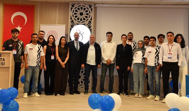 Osmaniye Korkut Ata Üniversitesi’nde Teknoloji Zirvesi Düzenlendi