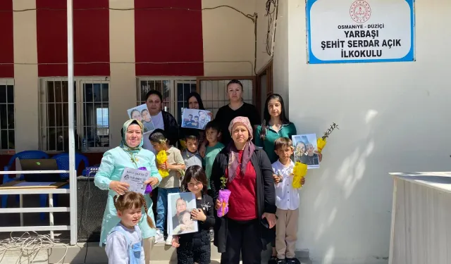 Yarbaşı Şehit Serdar Açık İlkokulu Annelerine Fidan Dağıtıldı