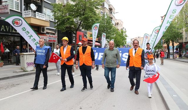 Antalya ve çevre illerde 1 Mayıs Emek ve Dayanışma Günü kutlandı