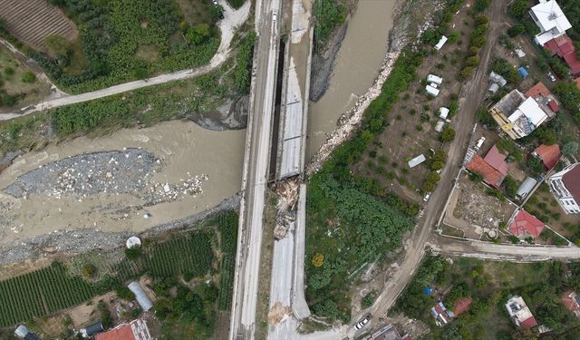 GÜNCELLEME 3 - Hatay'da sağanakta ölü sayısı 3'e yükseldi