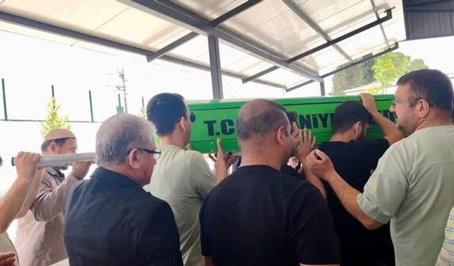 Kadir Öksüz Son Yolculuğuna Uğurlandı