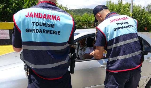 Marmaris’e Bayram Yoğunluğu Yaşanıyor
