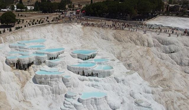 Pamukkale Travertenleri Nerede? UNESCO Dünya Mirası Olan Doğal Güzellik