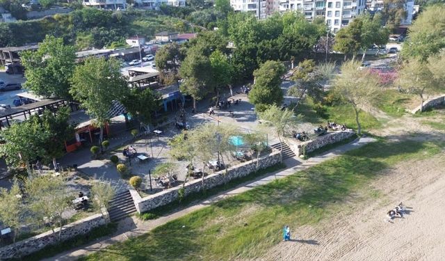 Yumurtalık sahilinde açılan tesis turizme katkı sağlıyor