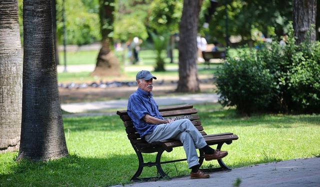 Adana'da sıcak hava etkili oluyor