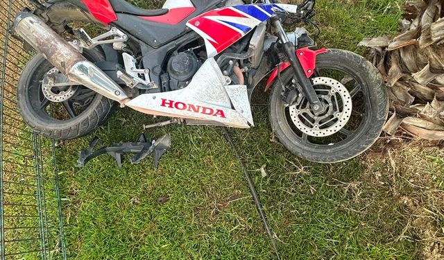 Alanya'da refüje çarpan motosikletin sürücüsü öldü