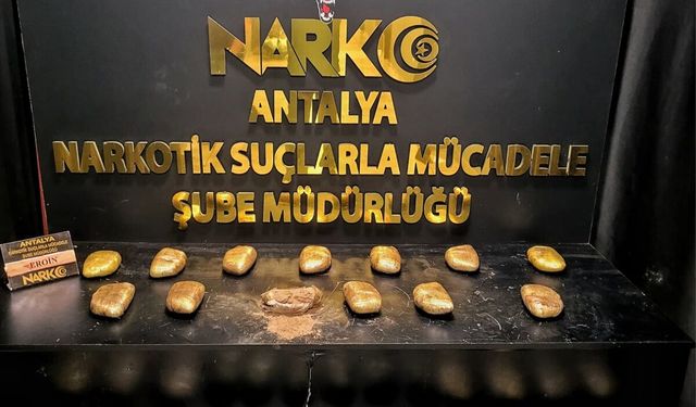 Antalya'da uyuşturucu operasyonunda yakalanan 3 şüpheli tutuklandı