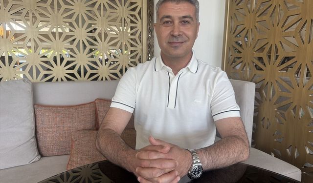 Antalya'daki oteller konuklarına Dünya Kupası maçlarını dev ekranlarda izletmeye hazır