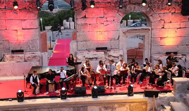 Burdur'da Kibyra Antik Kenti'nde kültür ve sanat etkinliği düzenlendi