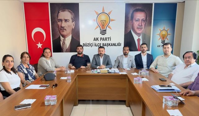 Düziçi AK Parti’de istişare toplantısı gerçekleştirildi