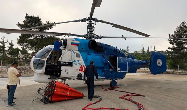 Gülnar ilçesine 2 yangın söndürme helikopteri konuşlandırıldı