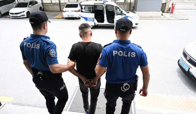 Kırmızı bültenle aranan firari uyuşturucu hükümlüsü Mersin'de yakalandı