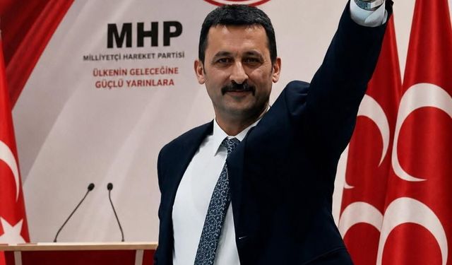 MHP'de Mustafa Aslan Merkez İlçe Adaylığından Çekildi