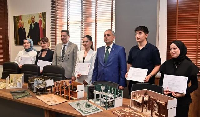 Osmaniye’de Genç Tasarımcılar Ödüllendirildi