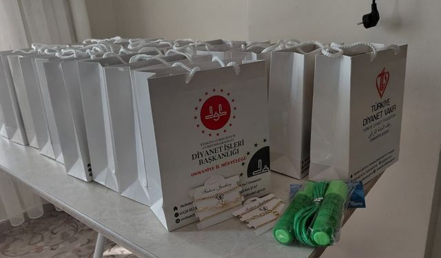 Osmaniye’de Lise ve Üniversite Öğrencilerine Başarı Ödülü