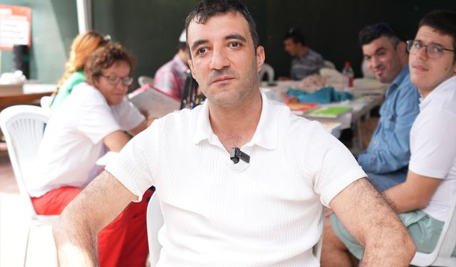 Öz güvenlerini sanat ve sevgiyle yeniden inşa ettiler