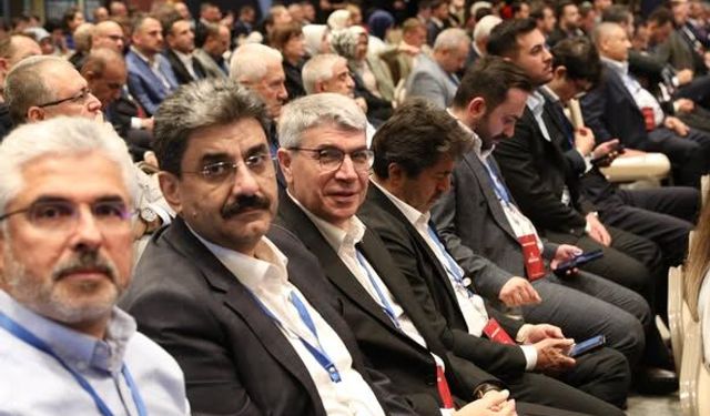 Seydi Gülsoy, AK Parti İstişare Toplantısının Kapanış Programına Katıldı